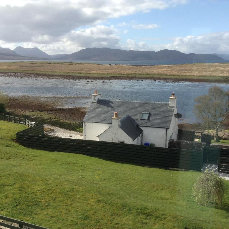 Tidal Cottage On The Shore Isle Of Skye Breakish Екстериор снимка